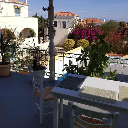 Vaggelis Traditional House Spetses Town Екстер'єр фото